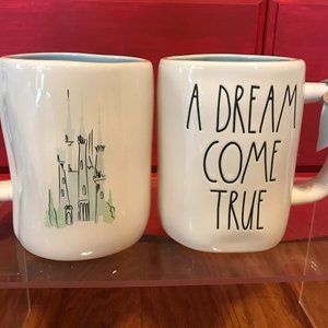Disney Cinderella Castle A Dream Come True Rae Dunn Princess collection mug NWT